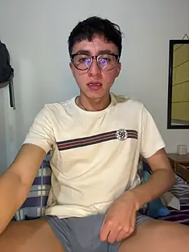 CamiRojas boy online show from June 2026 04:09:01 AM