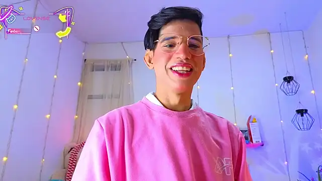 Ariel Femboy  online show from January 2026 05:10:02 AM