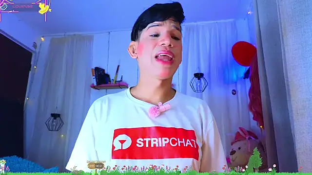 Snapshot of Ariel_Femboy_ chatting on March 2026 01:57:01 AM Ariel Femboy online show from March 2026 01:57:01 AM