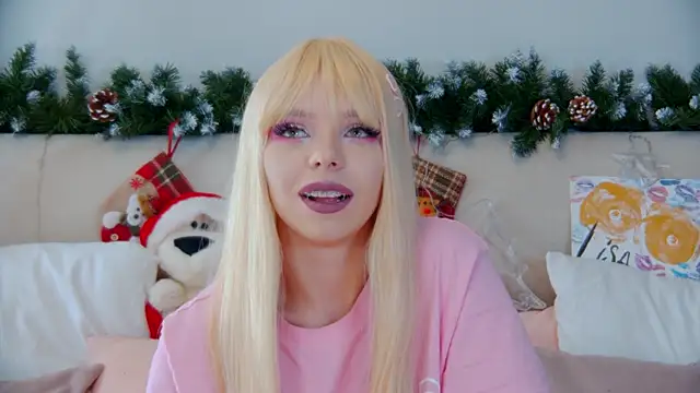 Snapshot of ElisabethDavis chatting on December 2024 05:26:01 PM ElisabethDavis online show from December 2024 05:26:01 PM