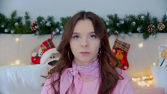 Snapshot of ElisabethDavis chatting on December 2024 06:10:01 PM ElisabethDavis online show from December 2024 06:10:01 PM