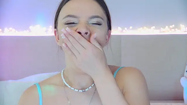 Snapshot of ElisabethDavis chatting on January 2025 03:15:01 PM ElisabethDavis online show from January 2025 03:15:01 PM