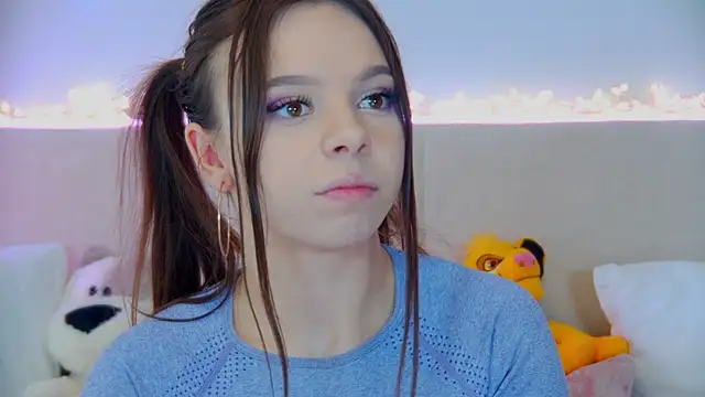 Snapshot of ElisabethDavis chatting on March 2025 06:16:01 PM ElisabethDavis online show from March 2025 06:16:01 PM