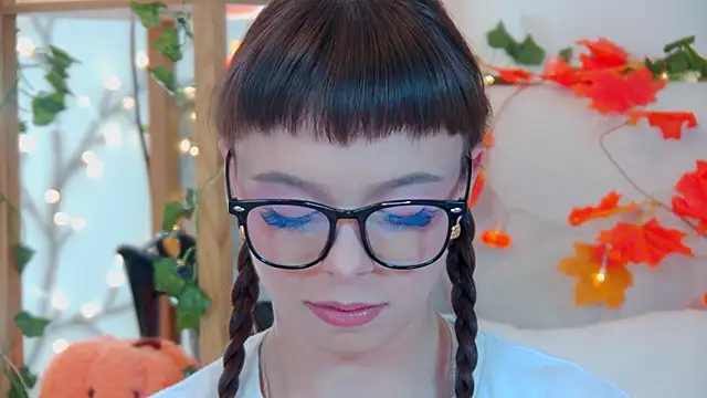 Snapshot of ElisabethDavis chatting on September 2025 03:17:02 PM ElisabethDavis online show from September 2025 03:17:02 PM