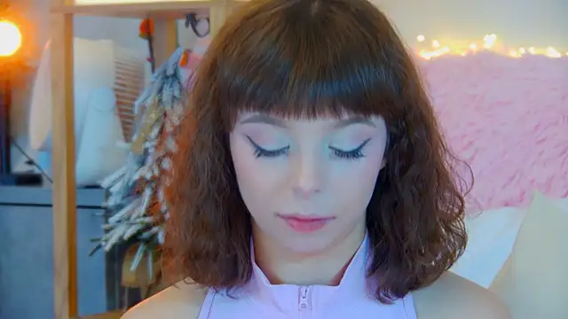 ElisabethDavis online show from November 2025 03:14:02 PM