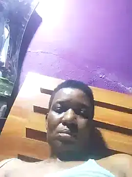 Snapshot of Hailey_BaileyXYZ chatting on February 2025 08:10:01 PM Hailey BaileyXYZ online show from February 2025 08:10:01 PM