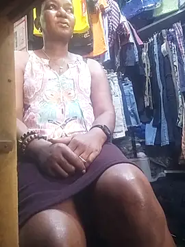 Snapshot of Hailey_BaileyXYZ chatting on November 2025 12:48:01 PM Hailey BaileyXYZ online show from November 2025 12:48:01 PM