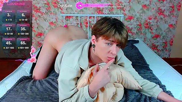 Snapshot of _YummyTony_ chatting on February 2025 02:19:02 PM YummyTony online show from February 2025 02:19:02 PM