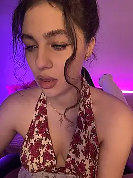 Snapshot of Your_insomniya chatting on October 2025 07:30:02 PM Your insomniya online show from October 2025 07:30:02 PM