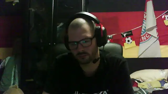 Die-geile-Sau online show from November 2025 08:56:01 PM