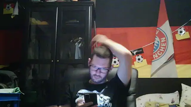 Die-geile-Sau online show from February 2026 09:55:01 PM