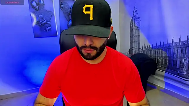 jhon bear03 online show from March 2025 11:18:02 AM