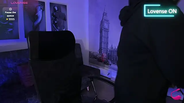 jhon bear03 online show from October 2025 11:07:01 AM