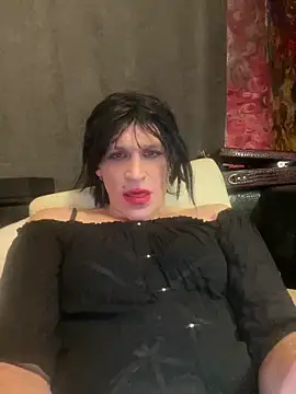 Snapshot of BarryKingsman chatting on December 2025 10:04:02 PM BarryKingsman online show from December 2025 10:04:02 PM