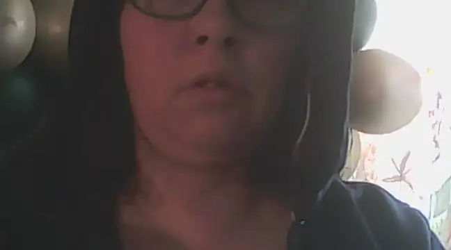 deluxpussy online show from February 2025 09:10:01 AM