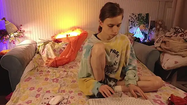 Frank Fraer online show from October 2025 03:39:02 AM