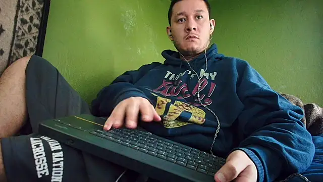 Snapshot of sweet_cock28 chatting on January 2025 04:41:01 PM sweet cock28 online show from January 2025 04:41:01 PM