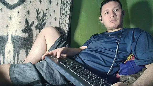 sweet cock28 online show from April 2026 03:00:02 AM