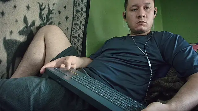 sweet cock28 online show from May 2026 03:18:01 PM