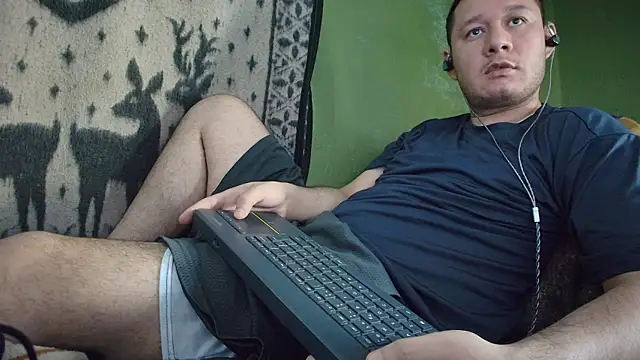 sweet cock28 online show from May 2026 03:30:02 PM