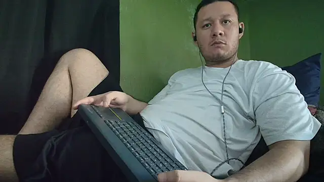 sweet cock28 online show from July 2026 03:10:01 PM