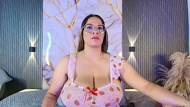 big tits in your face online show from March 2026 08:08:02 PM
