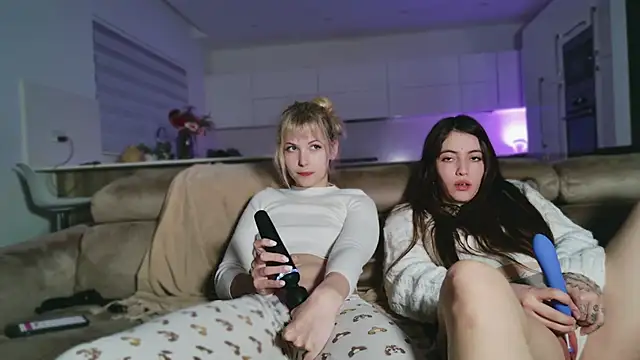 Snapshot of Cassycum chatting on December 2024 04:29:02 PM Cassycum online show from December 2024 04:29:02 PM