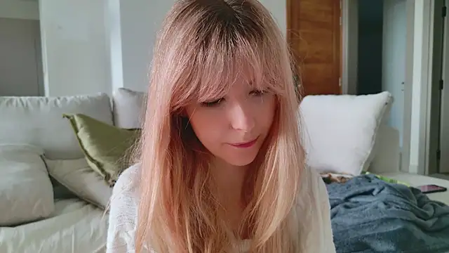 Snapshot of Cassycum chatting on February 2025 03:19:02 PM Cassycum online show from February 2025 03:19:02 PM