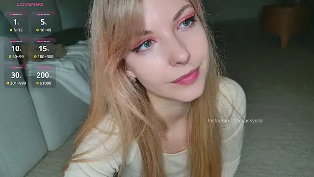 Snapshot of Cassycum chatting on March 2025 10:05:02 PM Cassycum online show from March 2025 10:05:02 PM