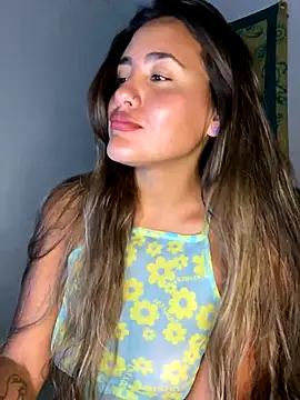 fenixgre online show from October 2025 09:02:01 PM