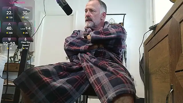 DaddybearVLC online show from March 2026 03:06:02 PM