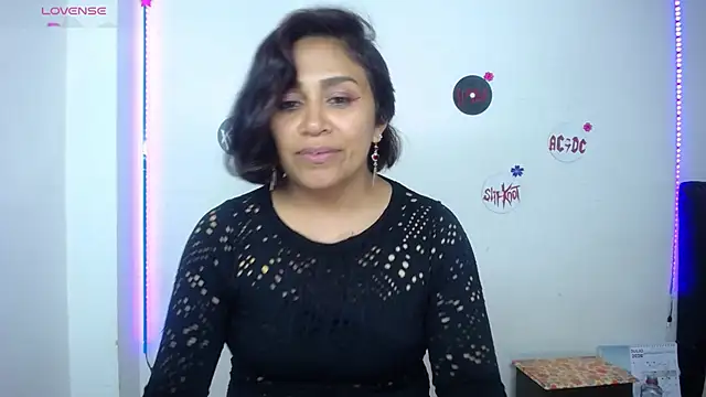pinky violeta online show from July 2026 12:51:01 AM