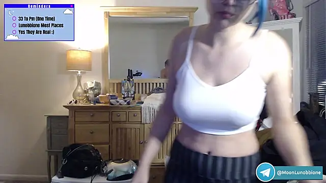 Snapshot of Lunobbione chatting on February 2026 11:34:02 PM Lunobbione online show from February 2026 11:34:02 PM