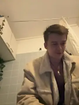 Toyjungee online show from November 2025 12:53:02 AM