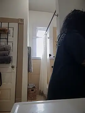 kimmiakiss22 online show from December 2025 06:47:02 PM