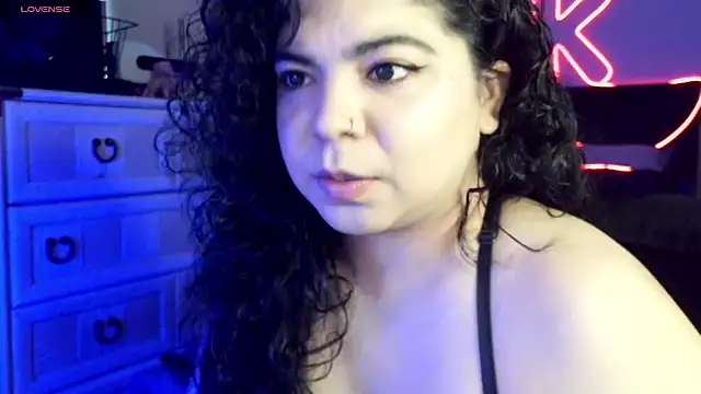 Snapshot of kimmiakiss22 chatting on February 2026 10:44:01 PM kimmiakiss22 online show from February 2026 10:44:01 PM