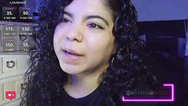 Snapshot of kimmiakiss22 chatting on March 2026 09:20:01 PM kimmiakiss22 online show from March 2026 09:20:01 PM