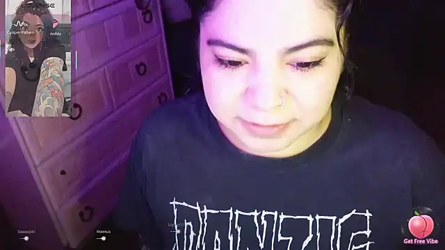 Snapshot of kimmiakiss22 chatting on March 2026 11:31:02 PM kimmiakiss22 online show from March 2026 11:31:02 PM