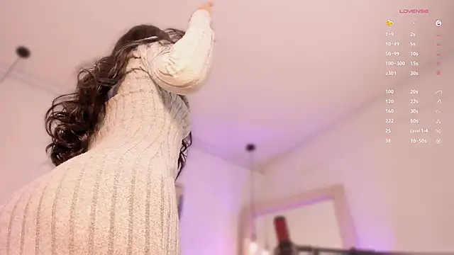 Snapshot of amatiista_12 chatting on March 2025 12:37:02 AM amatiista 12 online show from March 2025 12:37:02 AM