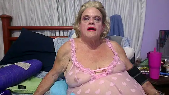 BigClitMelody online show from October 2025 12:20:01 AM