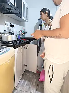 catire2323 online show from February 2026 12:17:02 AM