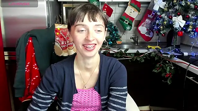 TayanaJons online show from December 2024 12:44:02 PM