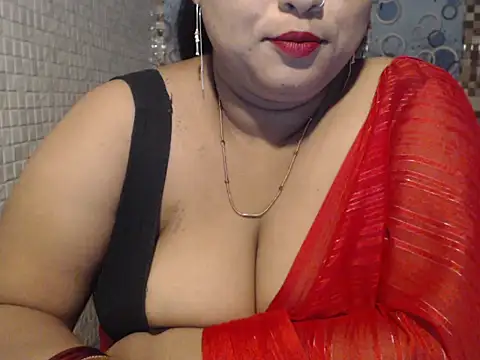 Snapshot of Oh_Maya chatting on October 2025 03:59:01 AM Oh Maya online show from October 2025 03:59:01 AM