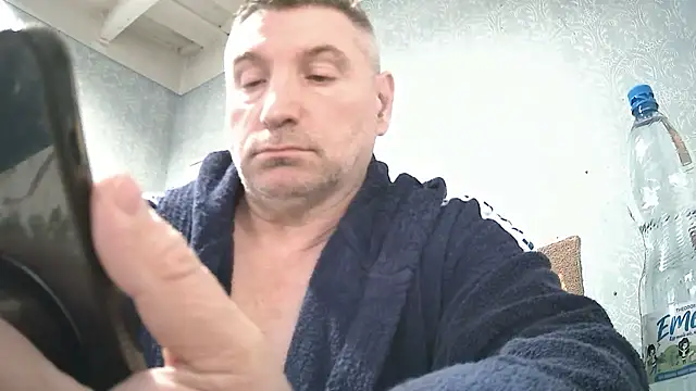 GYurmoka70 online show from April 2026 08:18:01 PM