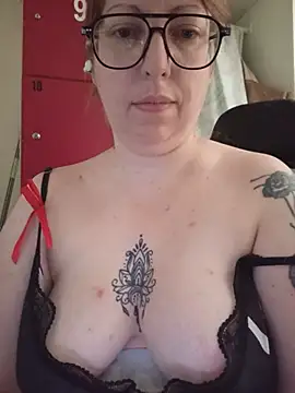 Dunita online show from July 2026 01:35:02 PM
