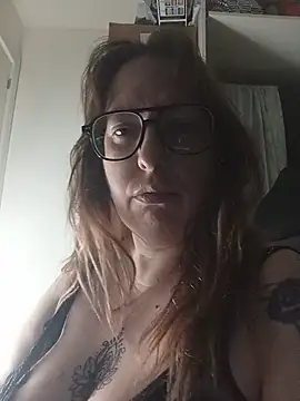 Dunita online show from July 2026 02:36:01 AM