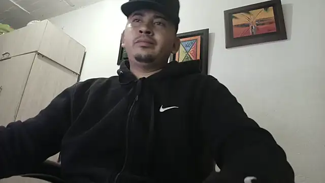 Snapshot of myke_andrade chatting on September 2025 04:24:01 AM myke andrade online show from September 2025 04:24:01 AM