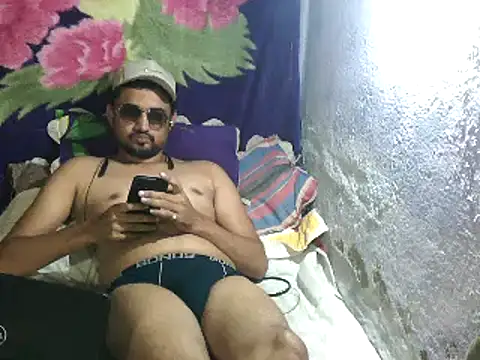 Rocobodymassager online show from February 2026 03:23:02 PM