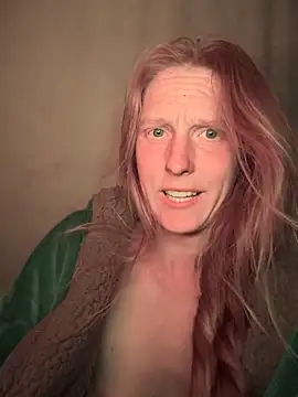 GoldenFlameGoddess online show from March 2026 06:32:01 AM