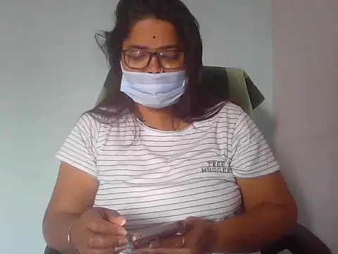 Snapshot of gyanvi1 chatting on February 2025 06:34:02 AM gyanvi1 online show from February 2025 06:34:02 AM